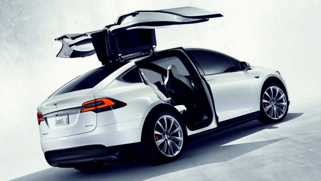 Tesla X Parte externa trasera